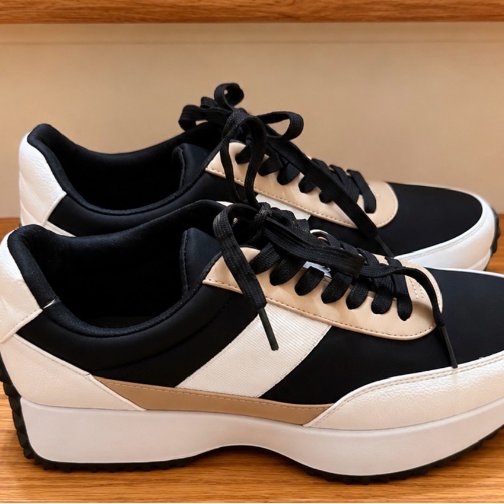 Dolce Vita Black White and Tan Platform Sneakers